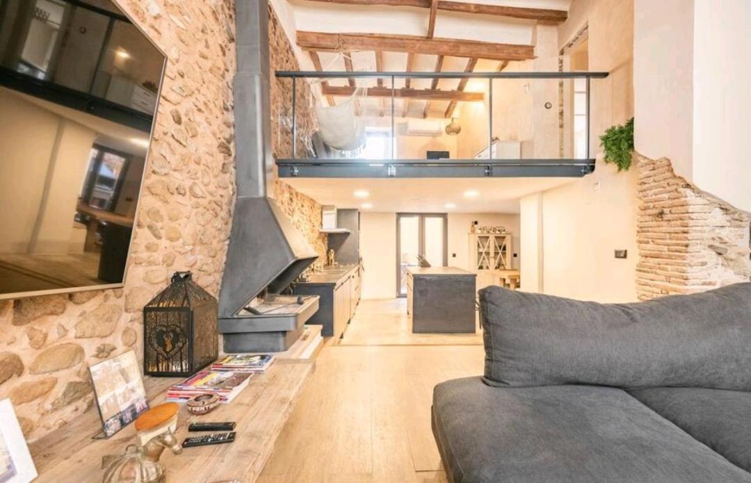 Вилла Tu Refugio Монтбрио-дель-Камп Экстерьер фото